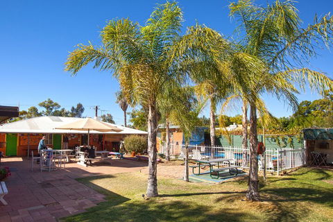 Alice Lodge Backpackers - Perths Hotel 3