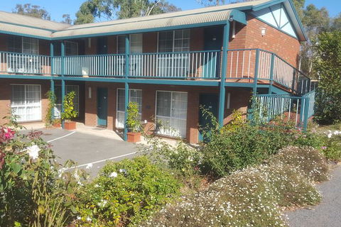 Hepburn Springs Motor Inn - Perths Hotel 2
