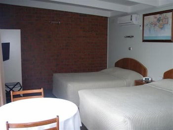Abbotswood Motor Inn - Perths Hotel 6