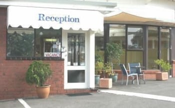 Abbotswood Motor Inn - Perths Hotel 0