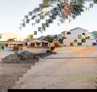 Jacaranda Place Motor Inn - Perths Hotel