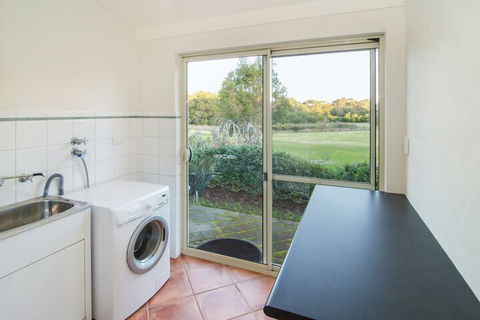 Acacia Chalets - Perths Hotel 3