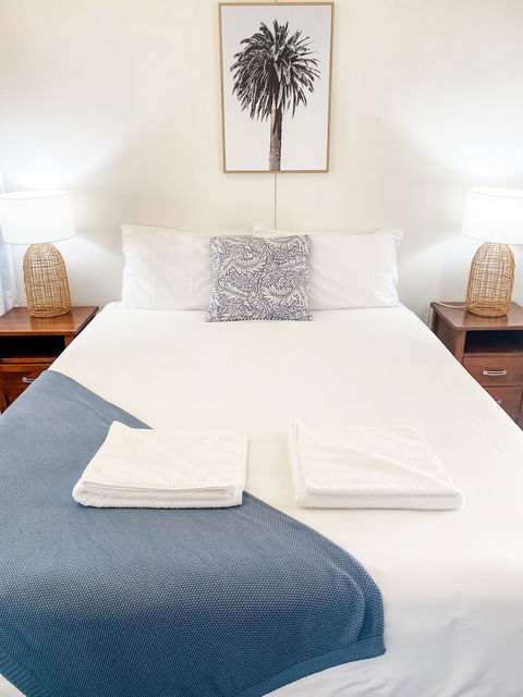Pacific Sun Motor Inn Bargara - Perths Hotel 0
