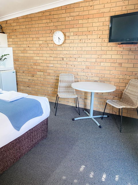 Pacific Sun Motor Inn Bargara - Perths Hotel 2