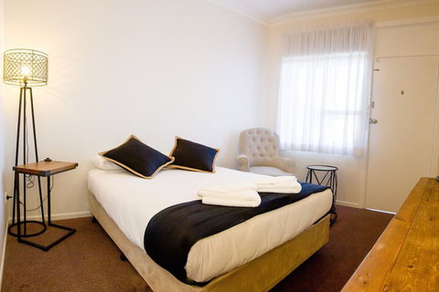 Bathurst Explorers Motel - Perths Hotel 7