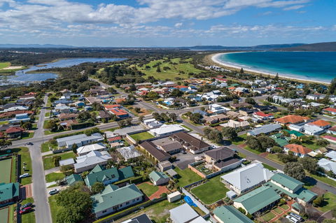 Albany Holiday Units - Perths Hotel 0