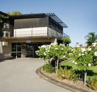 Mayfair Motel - Perths Hotel