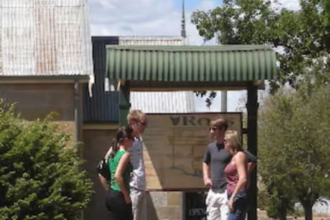 Ross B&B Accommodation - Perths Hotel 2