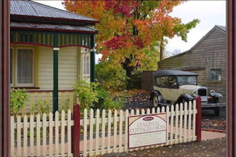 Ross B&B Accommodation - Perths Hotel 0