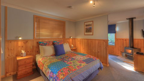 Derwent Bridge Chalets & Studios - Perths Hotel 1