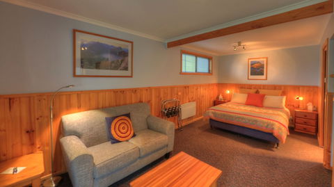 Derwent Bridge Chalets & Studios - Perths Hotel 5