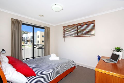 Amberoo Apartments Tamworth - Perths Hotel 5