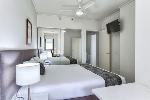 Flynn Brisbane - Perths Hotel 5