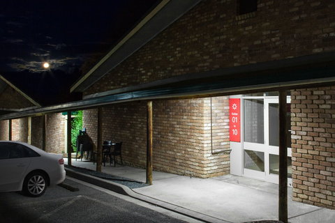 Farnham Court - Perths Hotel 1