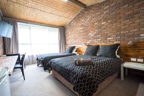 Farnham Court - Perths Hotel 3