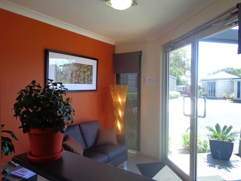 Smart Stayzzz Inns Clermont - Perths Hotel 5