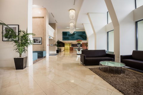 AAB Apartments Brisbane CBD - Perths Hotel 1