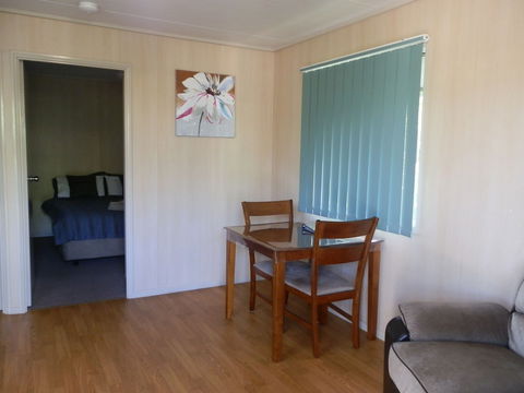 Pepper Tree Cabins - Perths Hotel 4