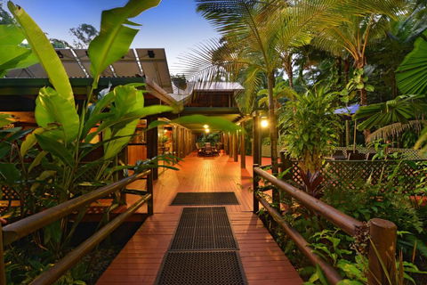 Wait A While Daintree - Perths Hotel 2