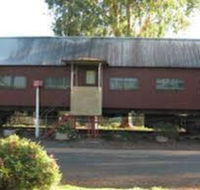 West Wyalong Caravan Park - Perths Hotel