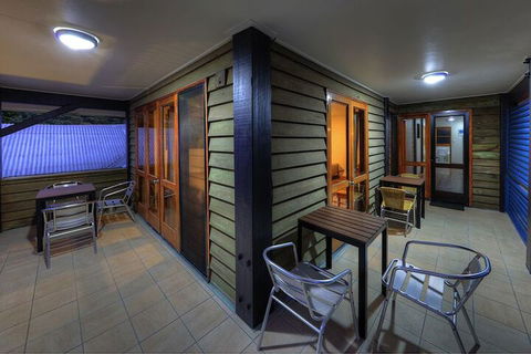 Fraser Island Retreat - Perths Hotel 2