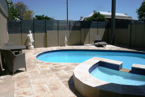 Noah's Mid City Motor Inn - Perths Hotel 3