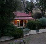 Sinnamons Cottage - Perths Hotel