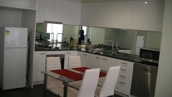 Essendon Apartments - Perths Hotel 6
