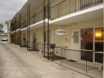 Essendon Apartments - Perths Hotel 5