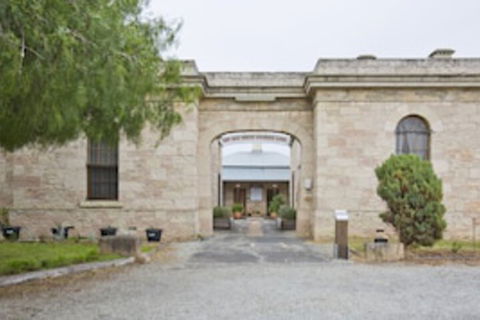 The Old Mount Gambier Gaol - Perths Hotel 0