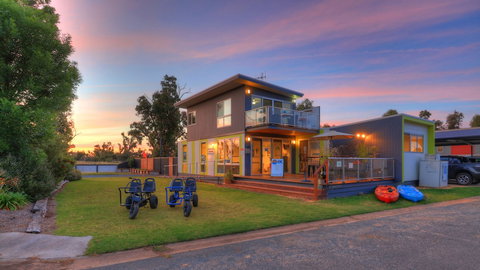 Tasman Holiday Parks - Lake Mulwala - Perths Hotel 0