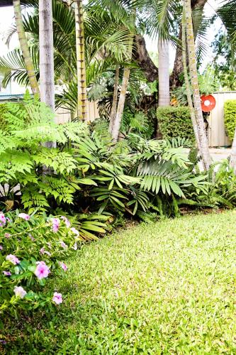 Overflow Motor Inn - Perths Hotel 1