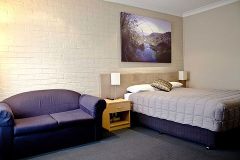 Baybrook Motor Inn & Apartments - Perths Hotel 4