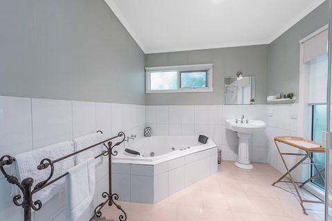Amelina Cottages - Perths Hotel 2