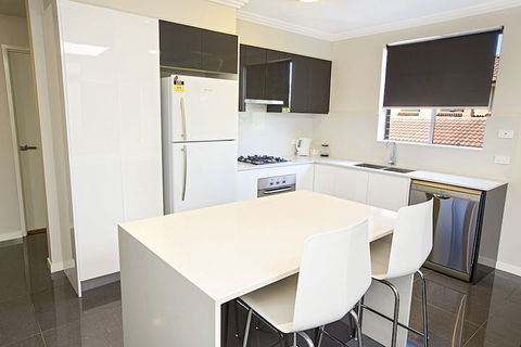 Astina Serviced Apartments Parkside - Perths Hotel 4