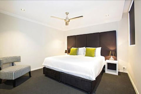 Astina Serviced Apartments Parkside - Perths Hotel 1
