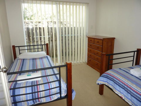 Seaside Villas - Perths Hotel 1