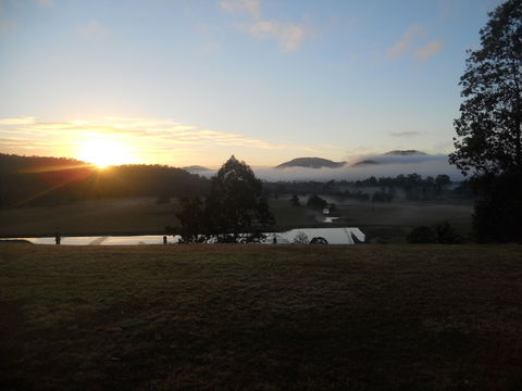 Yabbaloumba Retreat - Perths Hotel 1