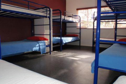 Margaret River Backpackers YHA - Perths Hotel 4