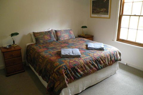 Pinkerton Hill Naracoorte - Perths Hotel 3