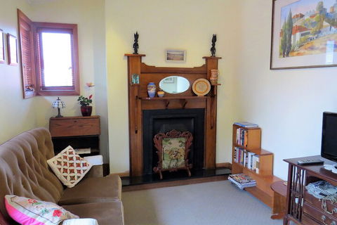 McCloud House - Perths Hotel 4