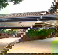 A Raceview Motor Inn - Perths Hotel