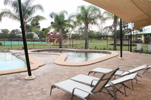 Murray River Resort - Perths Hotel 2