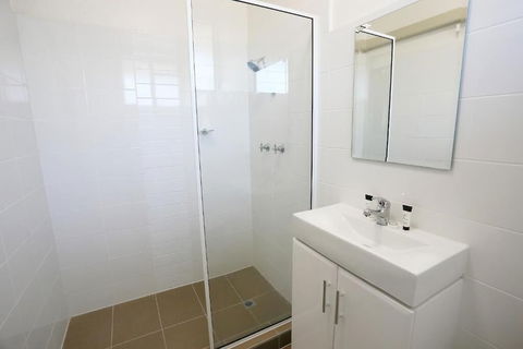 Q Express - Perths Hotel 5