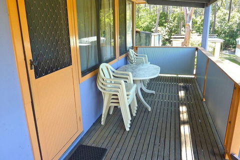 Durras Lake North Holiday Park - Perths Hotel 6