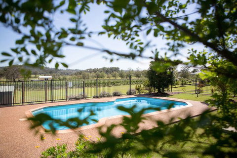 Bluebush Estate - Perths Hotel 3