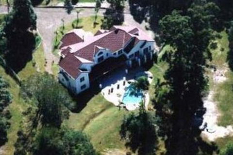 Kingfishers Manor - Perths Hotel 1