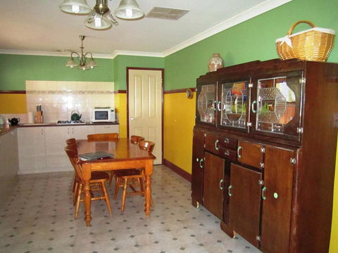 Lavendale Farmstay & Cottages York - Perths Hotel 2