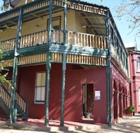 Leura House - Perths Hotel
