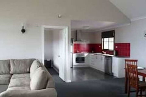 Scarlet Woods Chalets - Perths Hotel 7